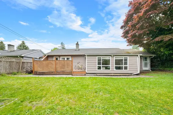 1181 Silverwood Crescent, North Vancouver For Sale - image 29