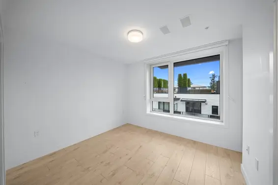 28 720 East 3rd Street, North Vancouver For Sale - image 13