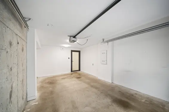 28 720 East 3rd Street, North Vancouver For Sale - image 25