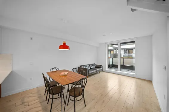 28 720 East 3rd Street, North Vancouver For Sale - image 5