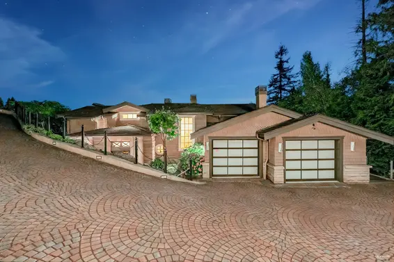 2793 Willoughby Road, West Vancouver For Sale - image 3