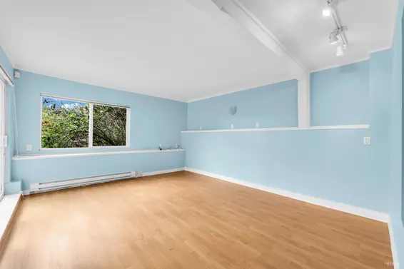2558 Mathers Avenue, West Vancouver For Sale - image 29