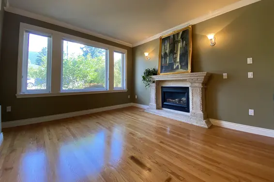 467 West Kings Road, North Vancouver For Sale - image 3