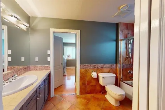 467 West Kings Road, North Vancouver For Sale - image 35