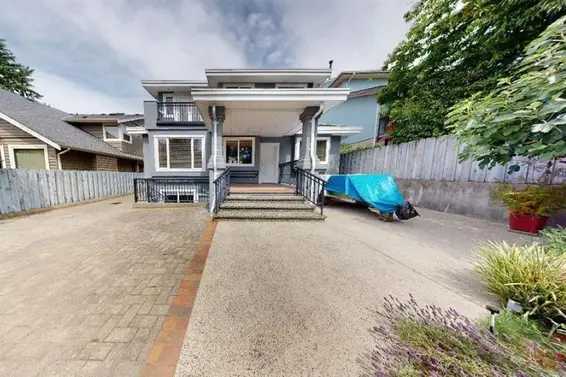 467 West Kings Road, North Vancouver For Sale - image 36