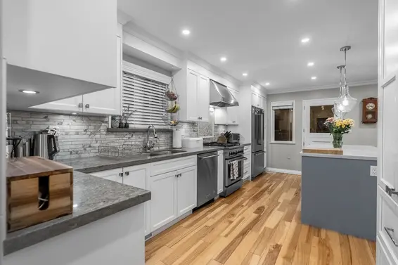 526 Newdale Place, West Vancouver For Sale - image 13