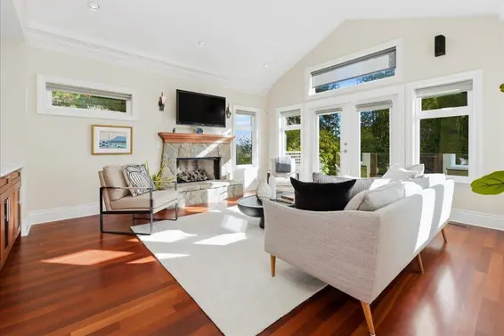 2618 Lawson Avenue, West Vancouver For Sale - image 11