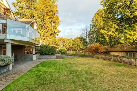 2618 Lawson Avenue, West Vancouver For Sale - image 36