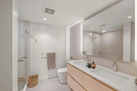 611 1500 Fern Street, North Vancouver For Sale - image 14