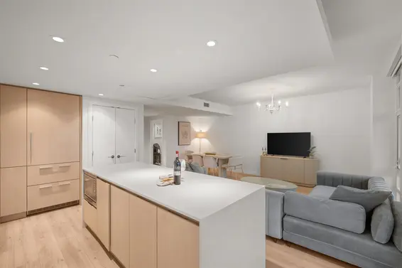 611 1500 Fern Street, North Vancouver For Sale - image 7