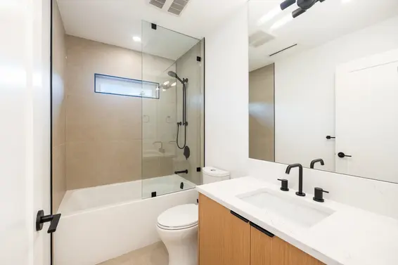 269 West 6th Street, North Vancouver For Sale - image 10