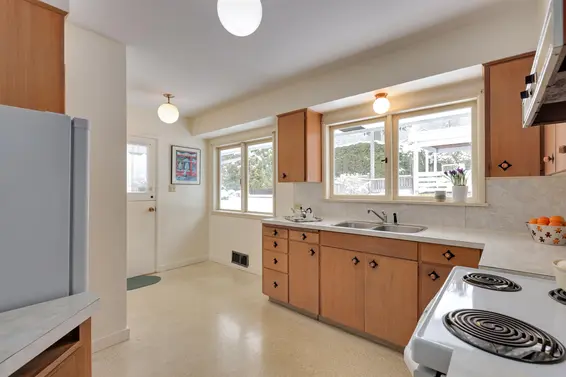 1165 Lawson Avenue, West Vancouver For Sale - image 19