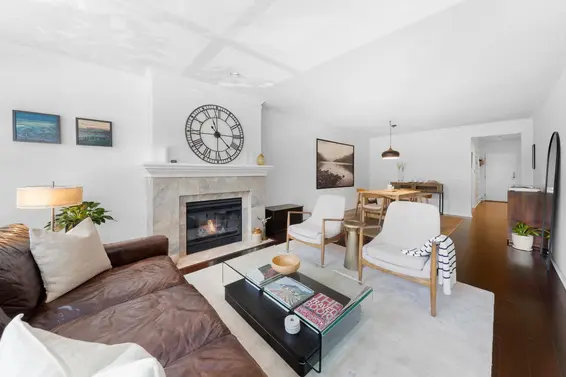 204 3151 Woodbine Drive, North Vancouver For Sale - image 3