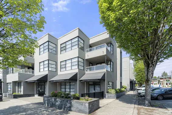 204 3151 Woodbine Drive, North Vancouver For Sale - image 34