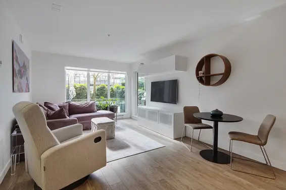 206 1061 Marine Drive, North Vancouver For Sale - image 4