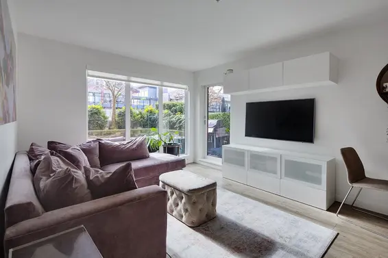 206 1061 Marine Drive, North Vancouver For Sale - image 5