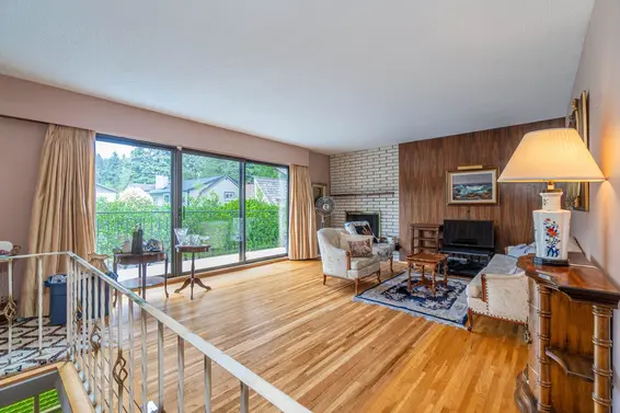759 Vinedale Road, North Vancouver For Sale - image 11