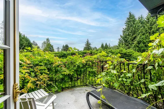 759 Vinedale Road, North Vancouver For Sale - image 16