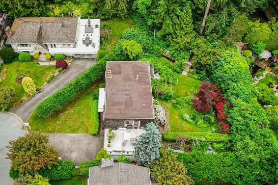 759 Vinedale Road, North Vancouver For Sale - image 32