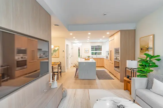 137 2050 Glenaire Drive, North Vancouver For Sale - image 2