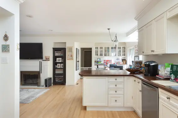 3332 Mathers Avenue, West Vancouver For Sale - image 11