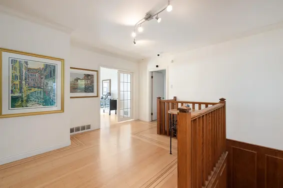 3332 Mathers Avenue, West Vancouver For Sale - image 14