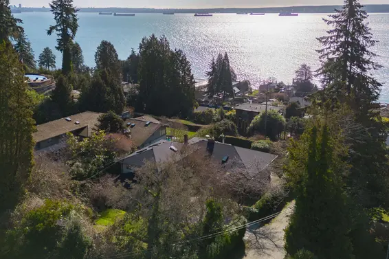 3332 Mathers Avenue, West Vancouver For Sale - image 22