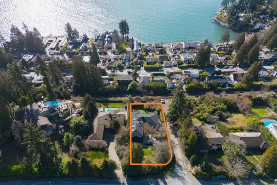 3332 Mathers Avenue, West Vancouver For Sale - image 23