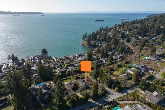 3332 Mathers Avenue, West Vancouver For Sale - image 26