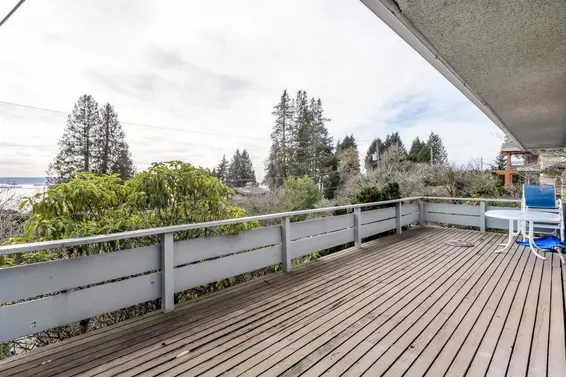 2575 Queens Avenue, West Vancouver For Sale - image 10