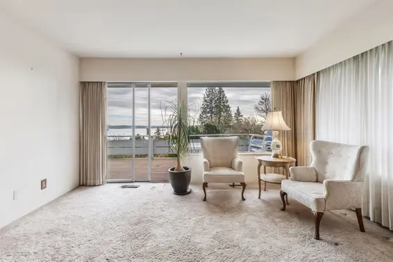 2575 Queens Avenue, West Vancouver For Sale - image 8
