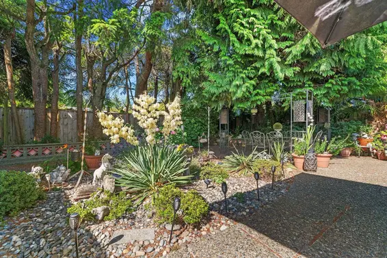 1454 Sowden Street, North Vancouver For Sale - image 34