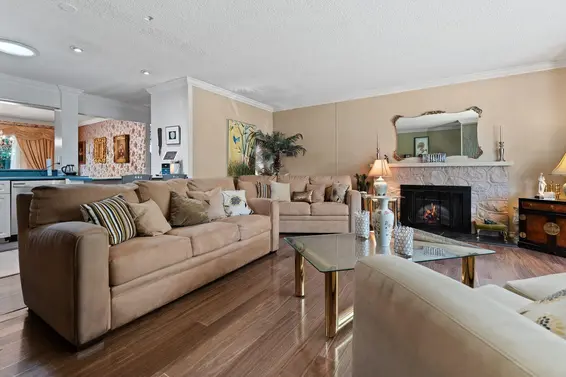 1454 Sowden Street, North Vancouver For Sale - image 9