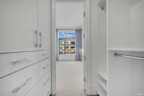 303 568 Waters Edge Crescent, West Vancouver For Sale - image 13