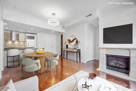 303 568 Waters Edge Crescent, West Vancouver For Sale - image 2