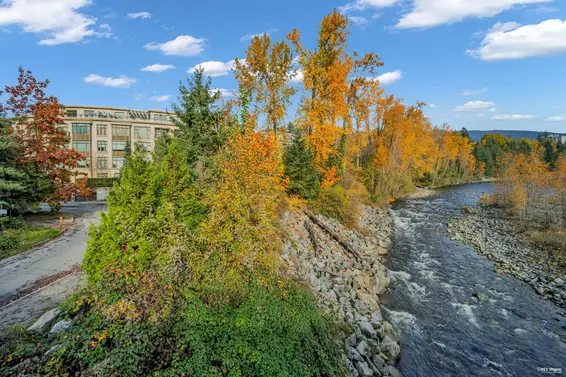 303 568 Waters Edge Crescent, West Vancouver For Sale - image 3