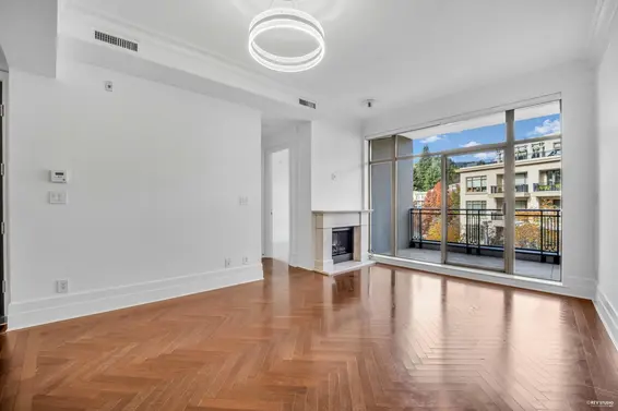 303 568 Waters Edge Crescent, West Vancouver For Sale - image 32