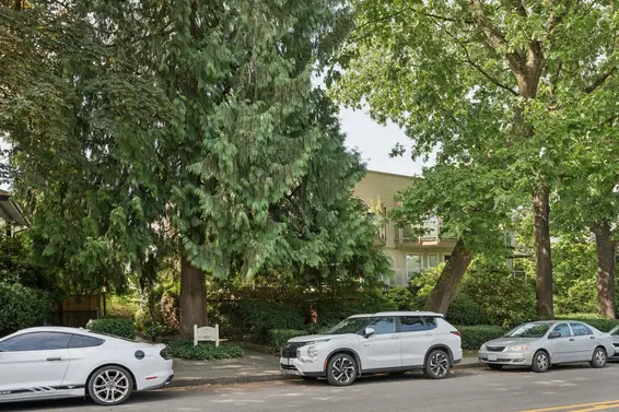 304 827 West 16th Street, North Vancouver For Sale - image 18