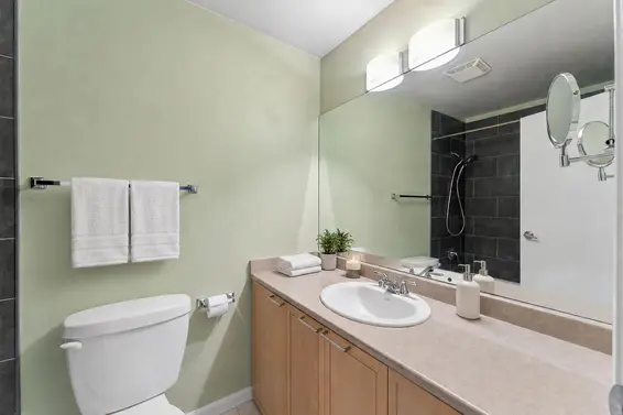 304 827 West 16th Street, North Vancouver For Sale - image 9