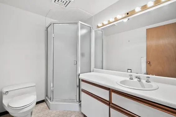 1465 Clyde Avenue, West Vancouver For Sale - image 14