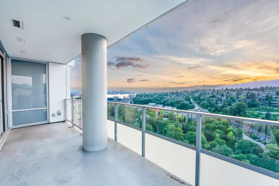 3001 1500 Fern Street, North Vancouver For Sale - image 2