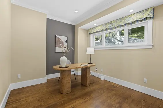 1371 Burnside Road, West Vancouver For Sale - image 15