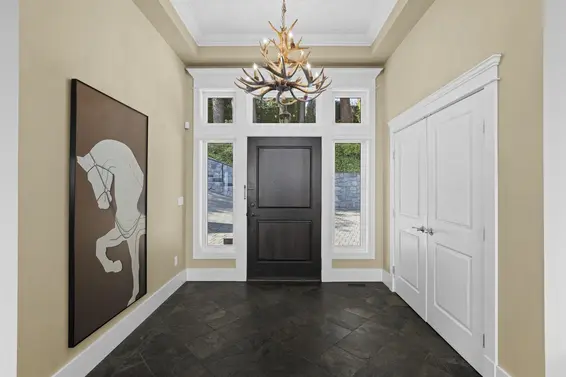 1371 Burnside Road, West Vancouver For Sale - image 2