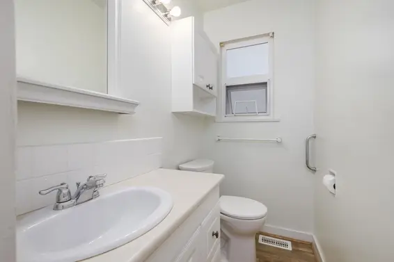 646 East Windsor Road, North Vancouver For Sale - image 15