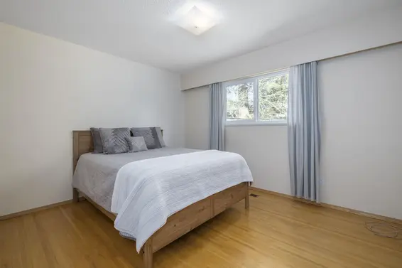 646 East Windsor Road, North Vancouver For Sale - image 16
