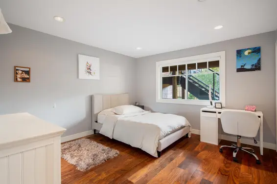 4786 Meadfeild Court, West Vancouver For Sale - image 26