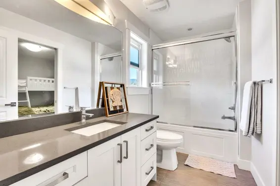738 East 13th Street, North Vancouver For Sale - image 18