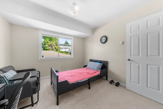 2 460 West 6th Street, North Vancouver For Sale - image 25