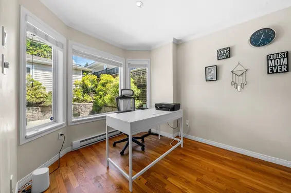2 460 West 6th Street, North Vancouver For Sale - image 9