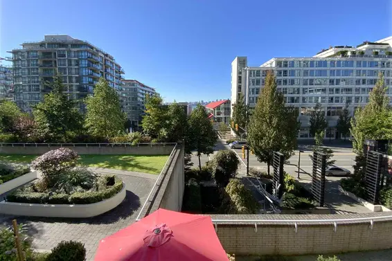 Th15 168 East Esplanade, North Vancouver For Sale - image 13